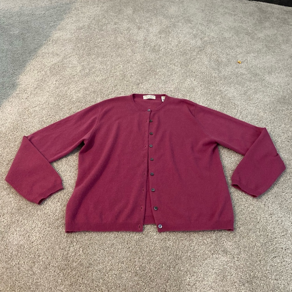 Cashmere sweater